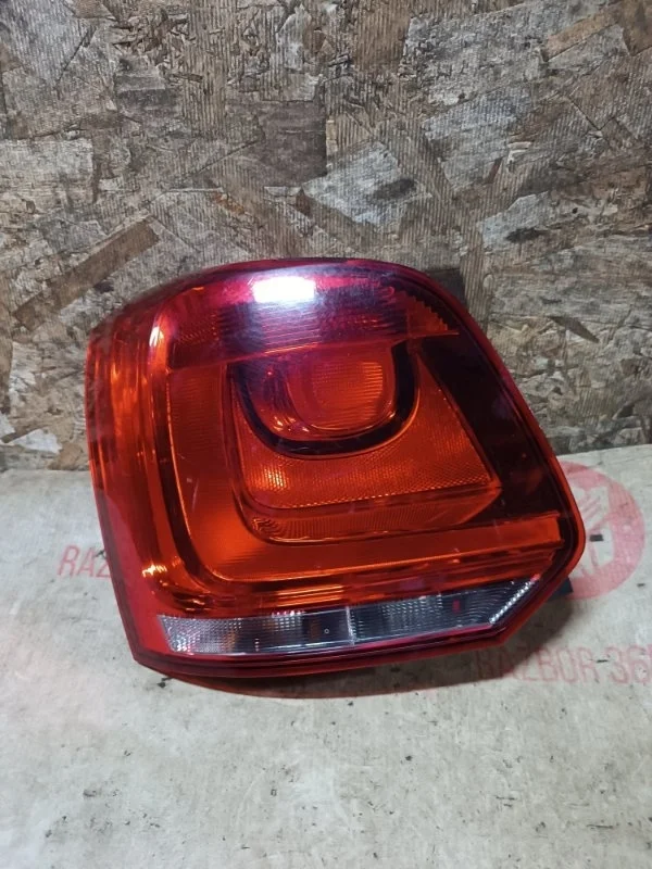Фонарь Volkswagen Polo 2012 6R1