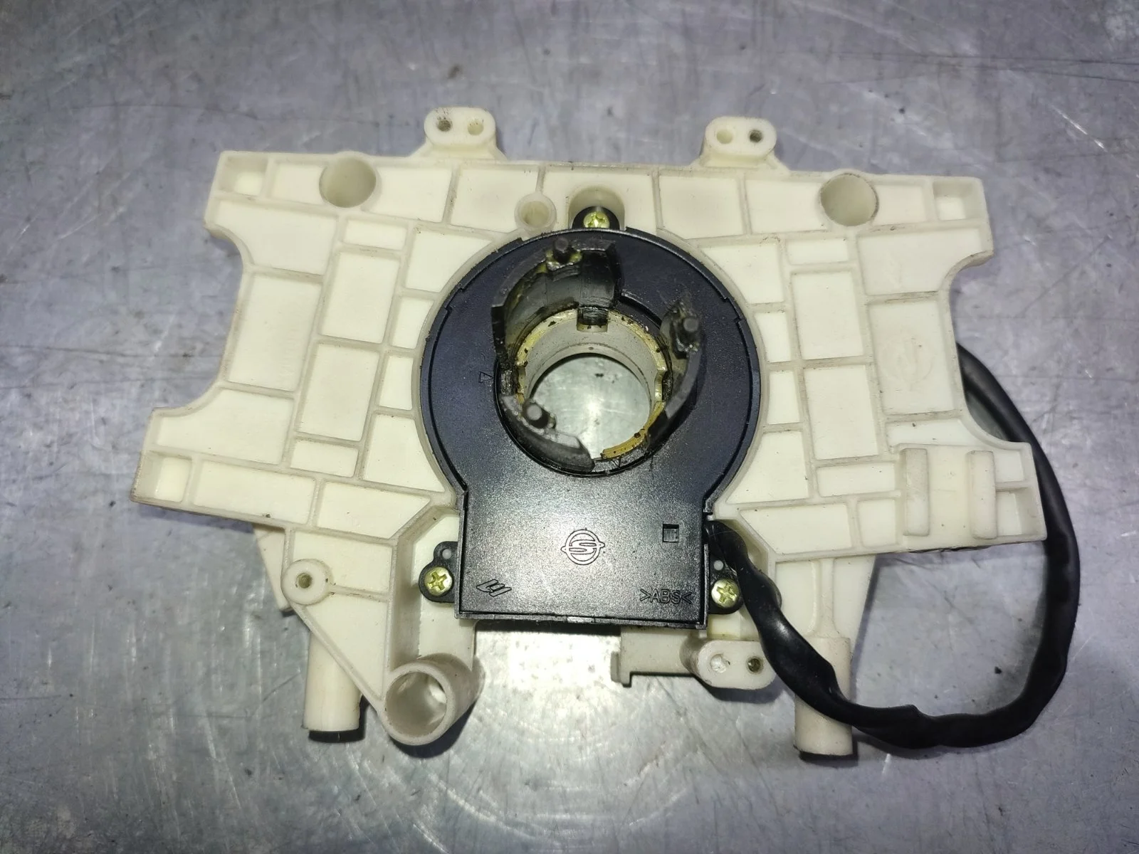 Датчик угла поворота руля SsangYong Kyron