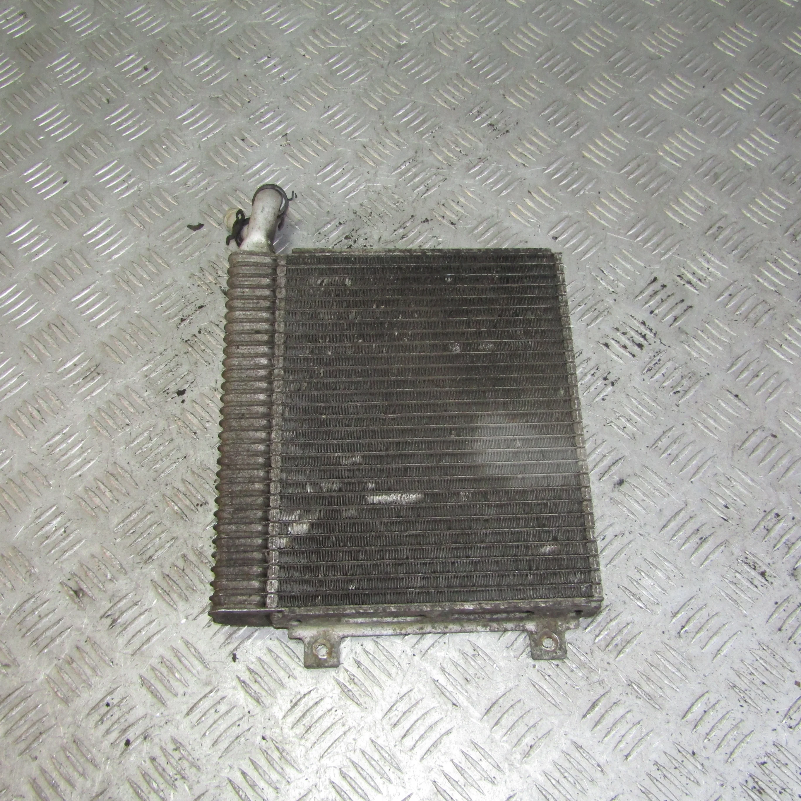 Радиатор дополнительный правый JAGUAR XF I (2007—
