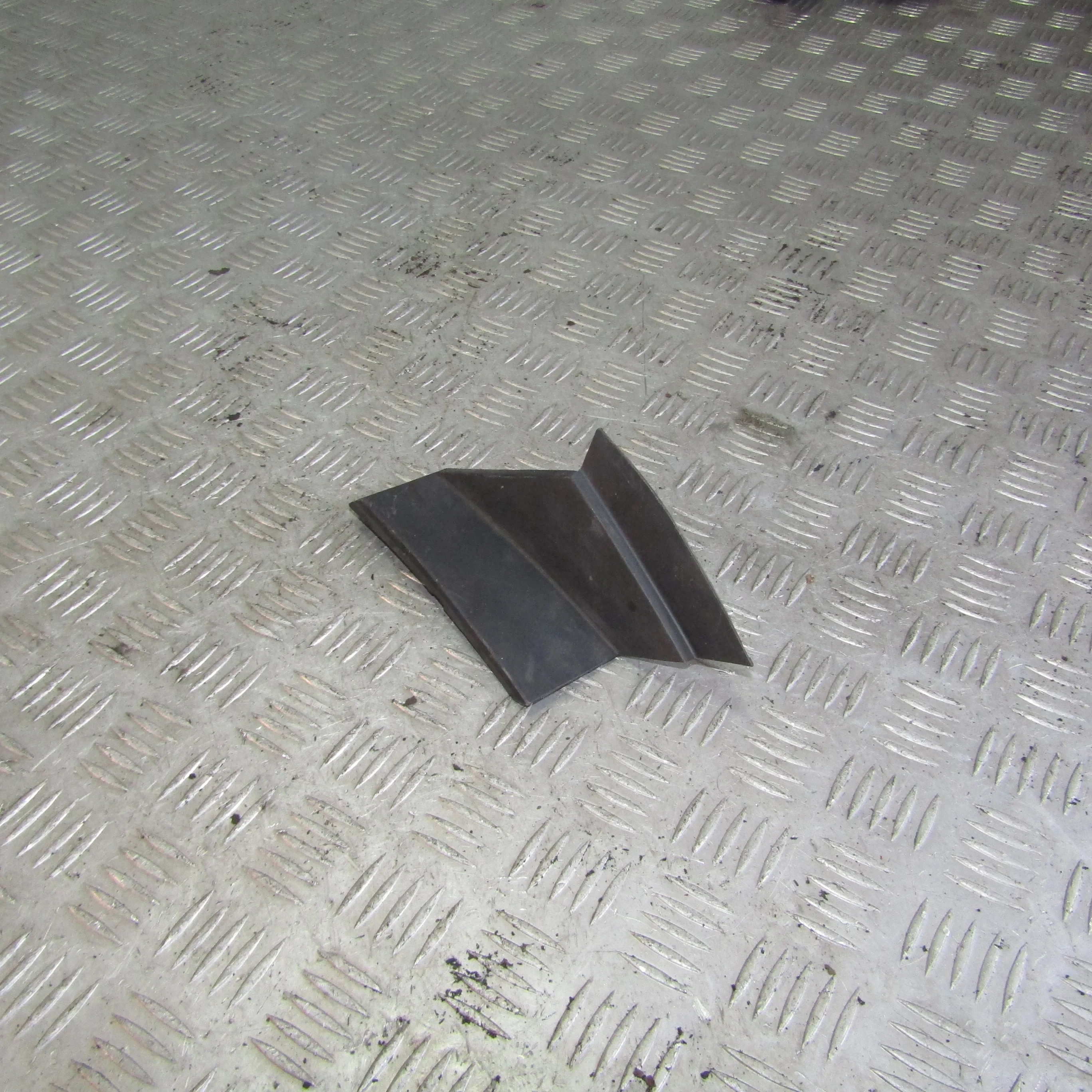 Накладка (кузов внутри) HONDA Civic VIII (2005—20