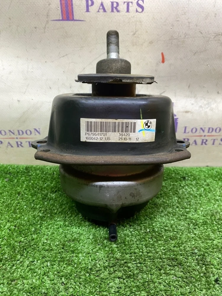 Подушка двигателя BMW X5 30dX E70