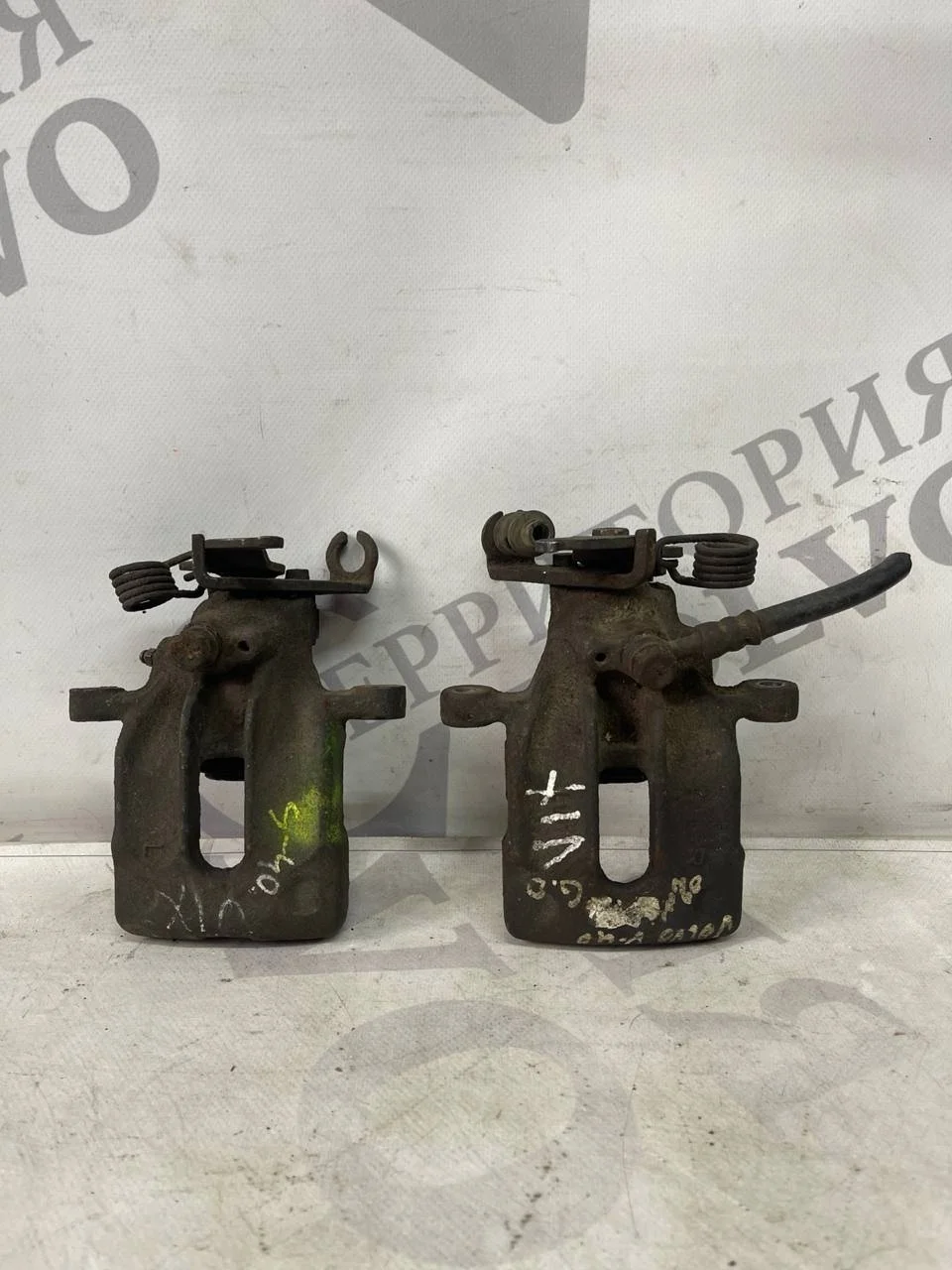 Суппорт задний VOLVO S40 1999-2004