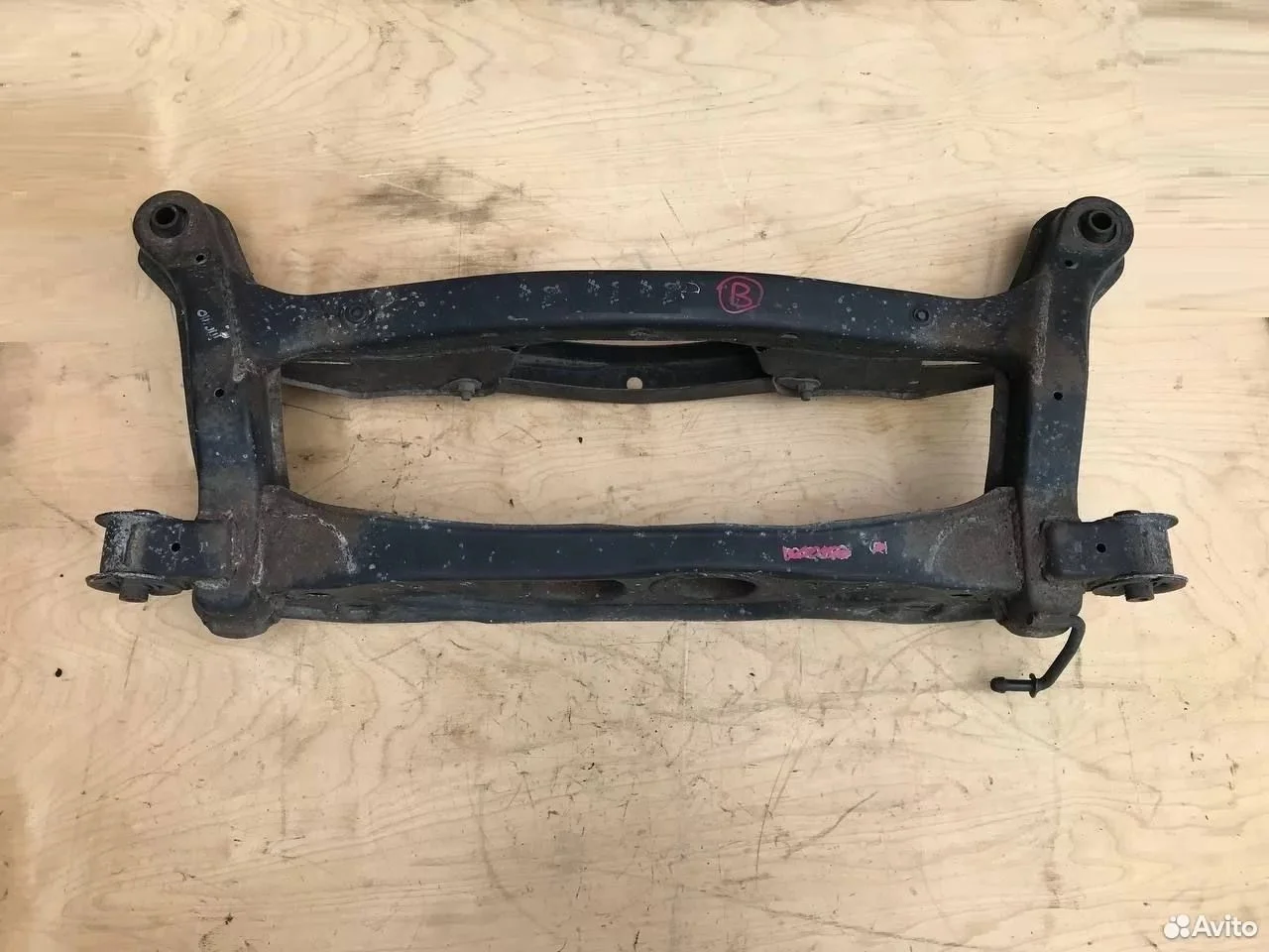 Задняя балка toyota venza agv15 ggv15 4wd
