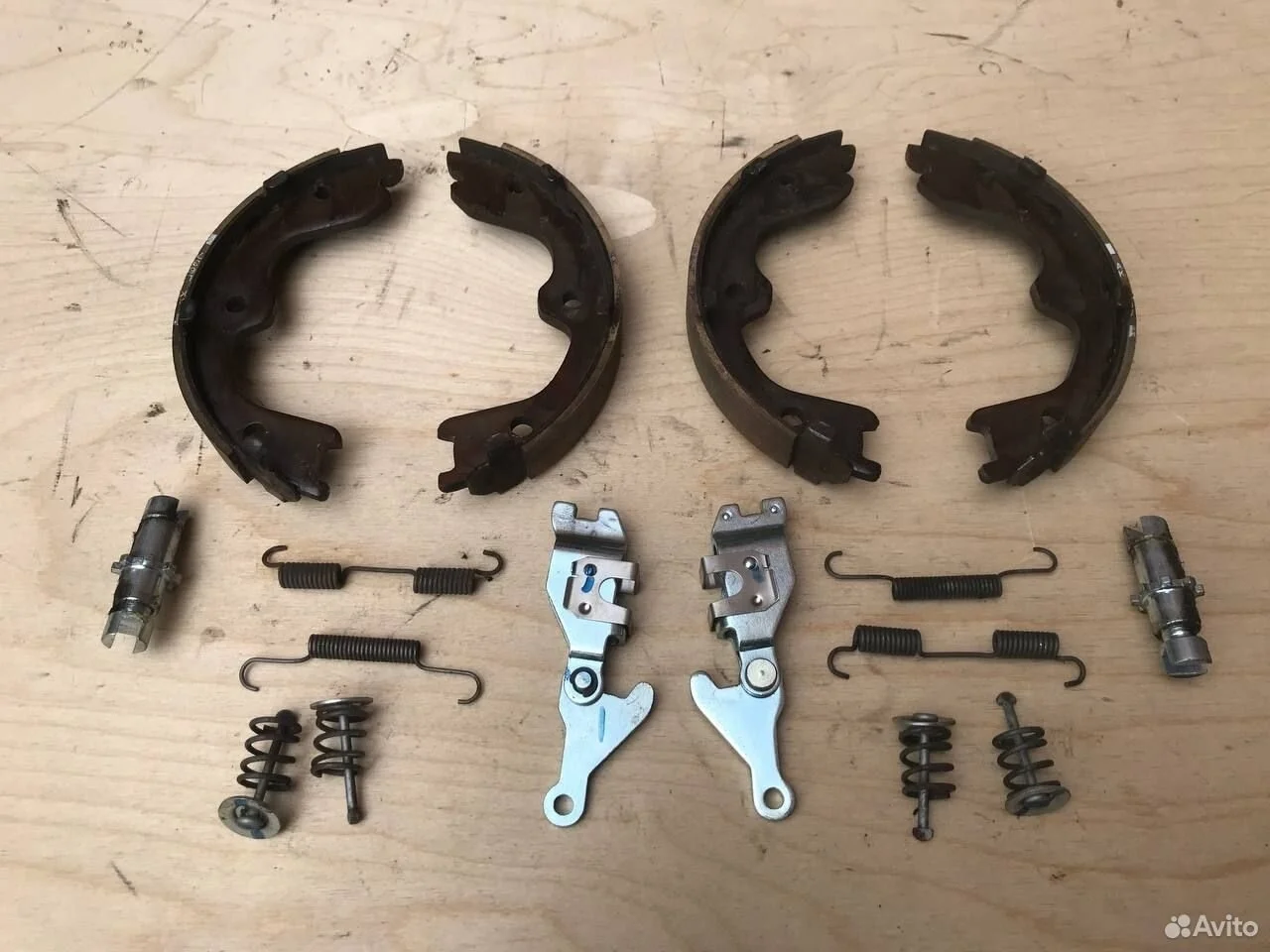 Колодки ручника nissan teana l33