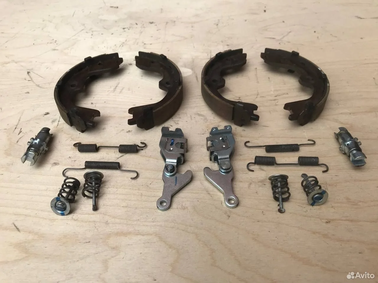 Колодки ручника nissan teana l33