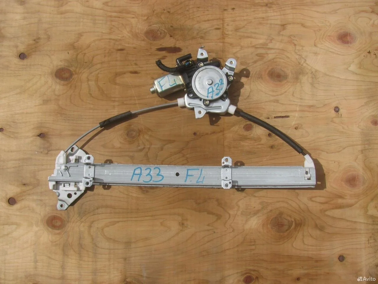 Стеклоподъемник водительский nissan maxima a33