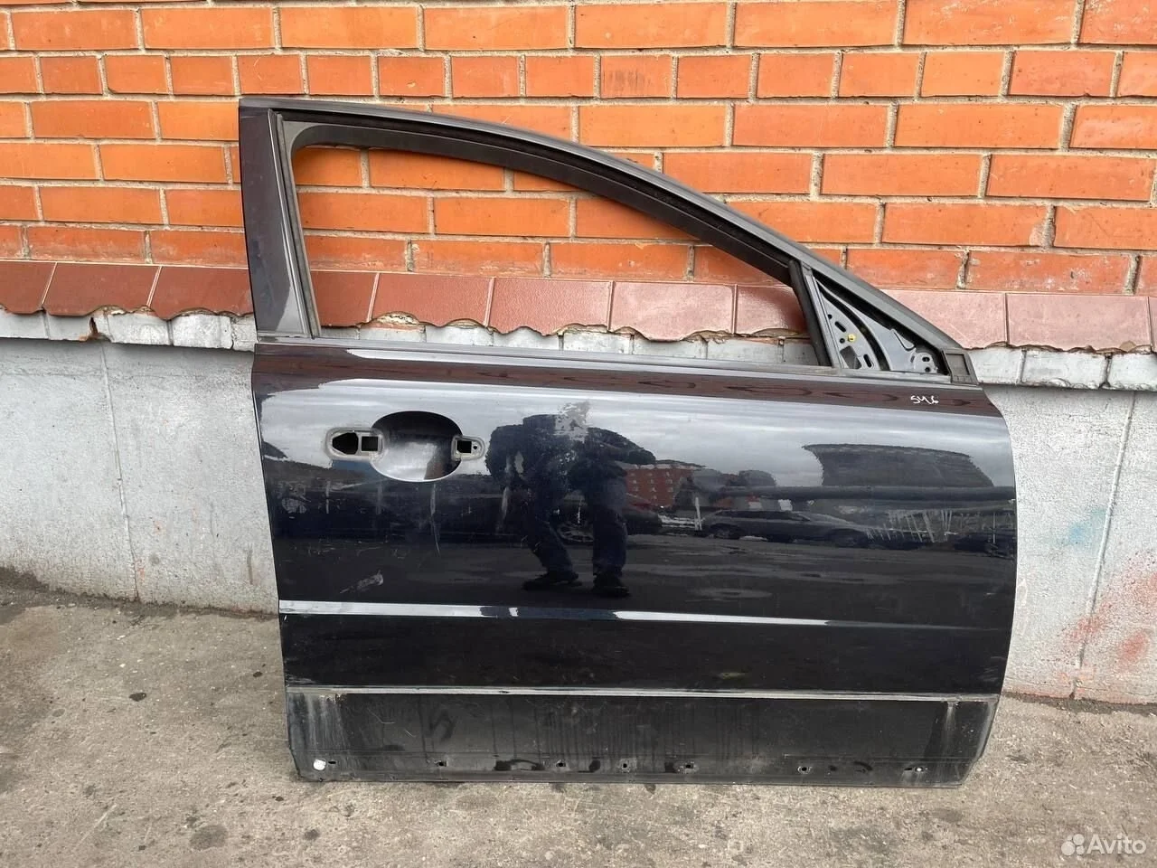 Дверь передняя правая volvo s80 as60 xc70 bz 2004