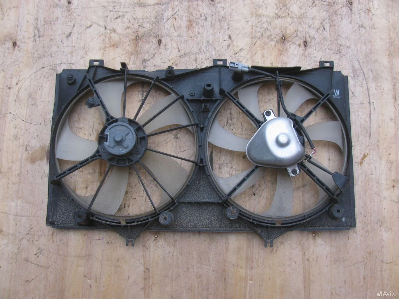 Диффузор вентилятор toyota camry v40