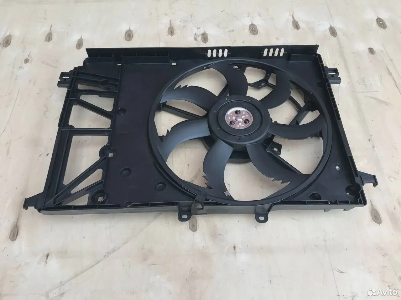 Диффузор вентилятора toyota rav4 harrier