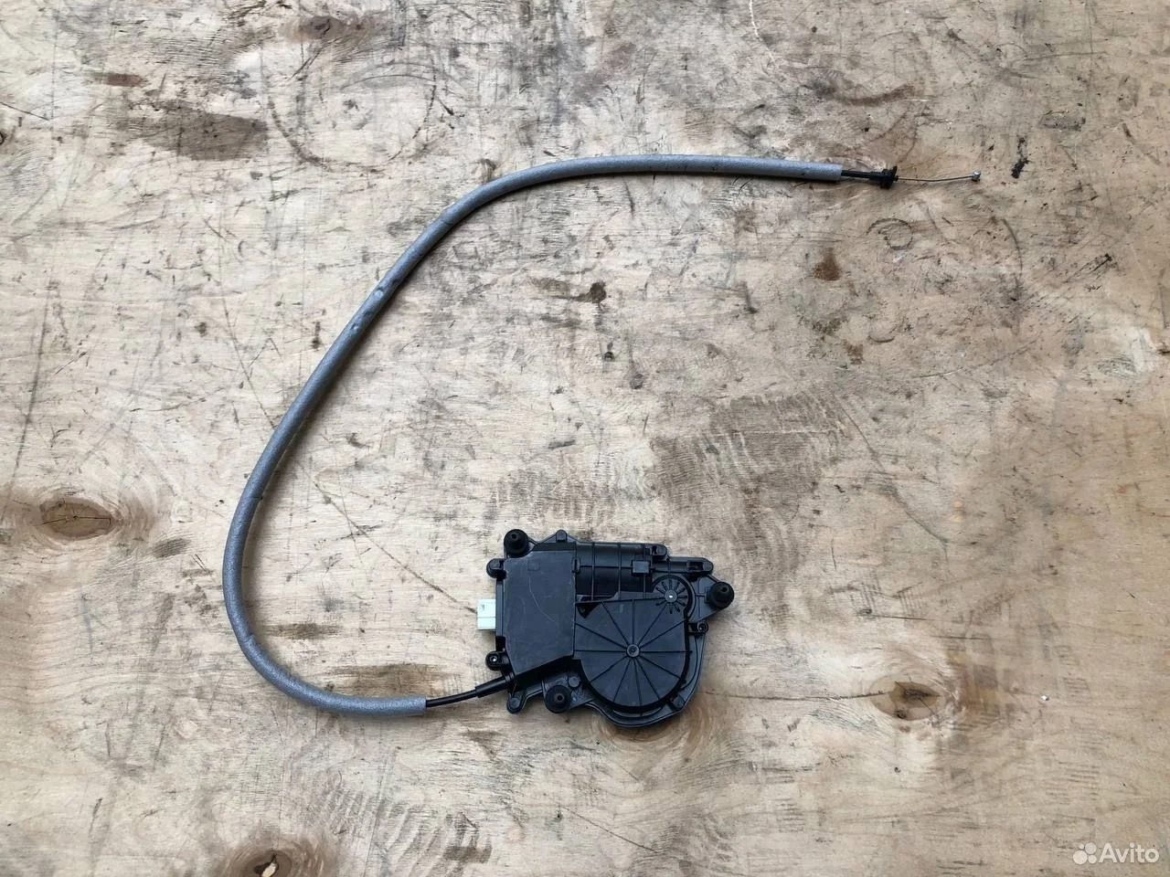 Сервопривод моторчик багажника bmw 520 f10