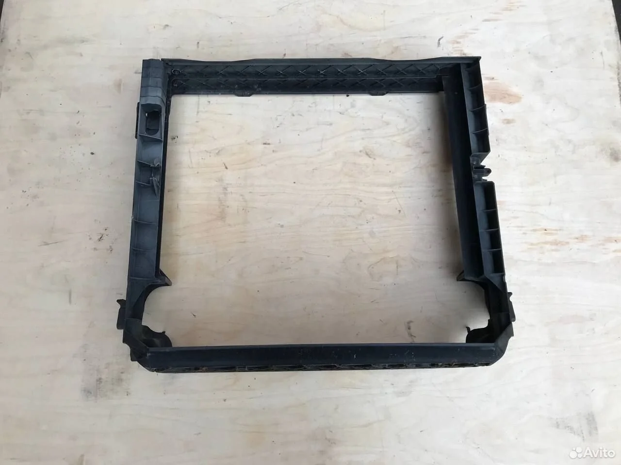 Рамка скелет радиаторов bmw x5 e70 рестайлинг