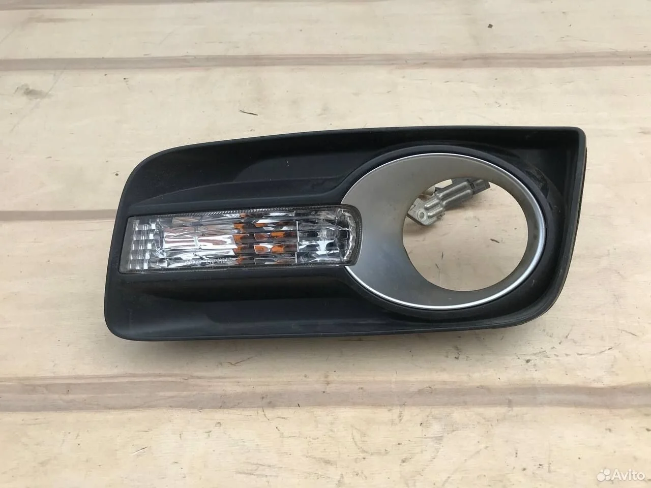 Поворотник в бампер левый mazda cx-7