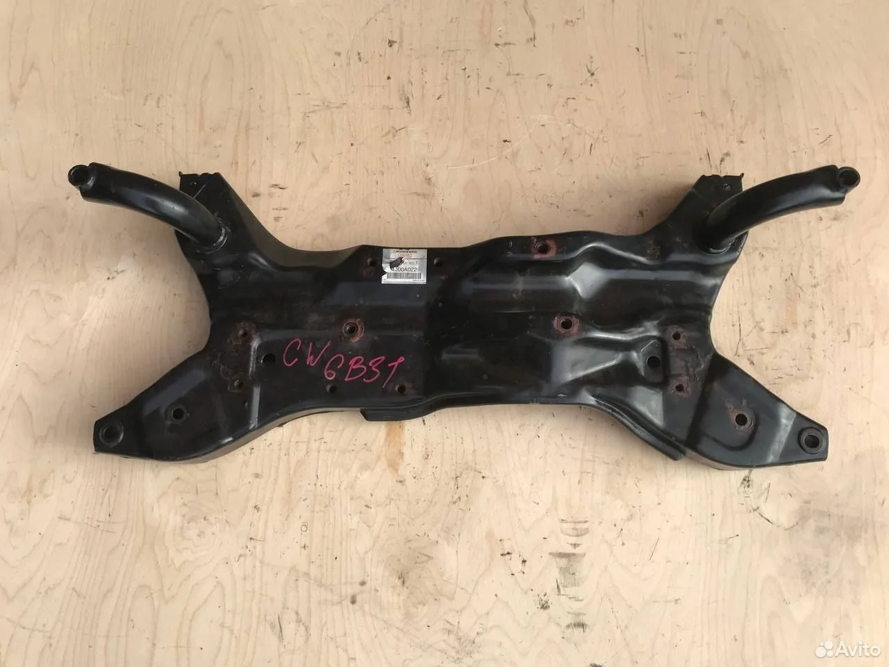 Подрамник двигателя mitsubishi outlander xl 3.0