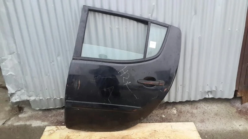 Дверь Mitsubishi L200 2006-2014