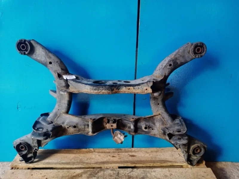 Подрамник Nissan Teana J31 2001-2008