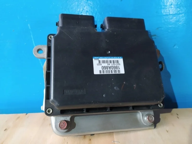 Блок управления двигателем Mitsubishi Lancer 10 2007-2017