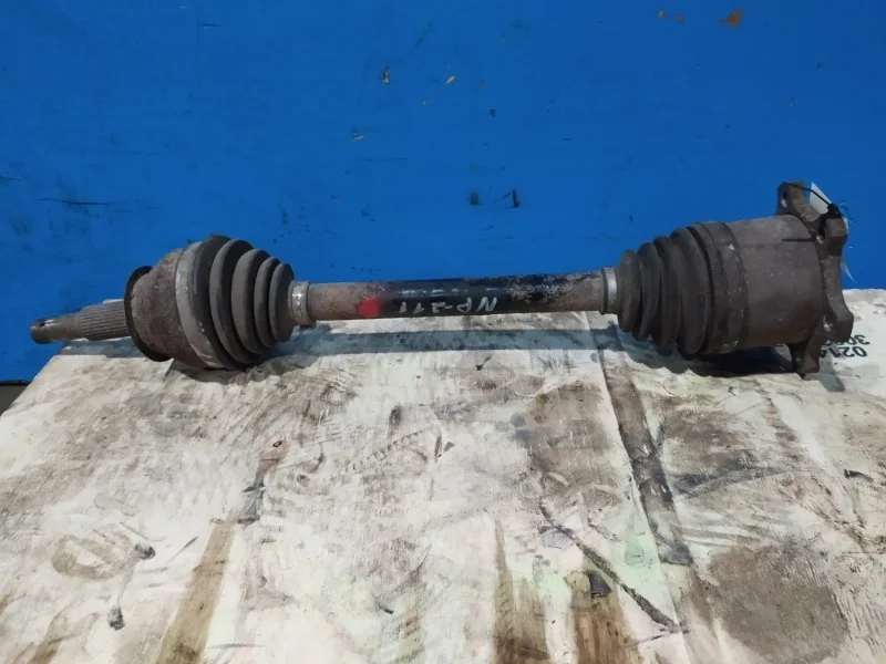 Привод Nissan Pathfinder 2005-2009