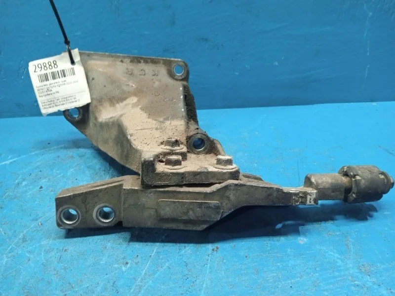 Кронштейн двигателя Infiniti FX, QX70 2010-2016