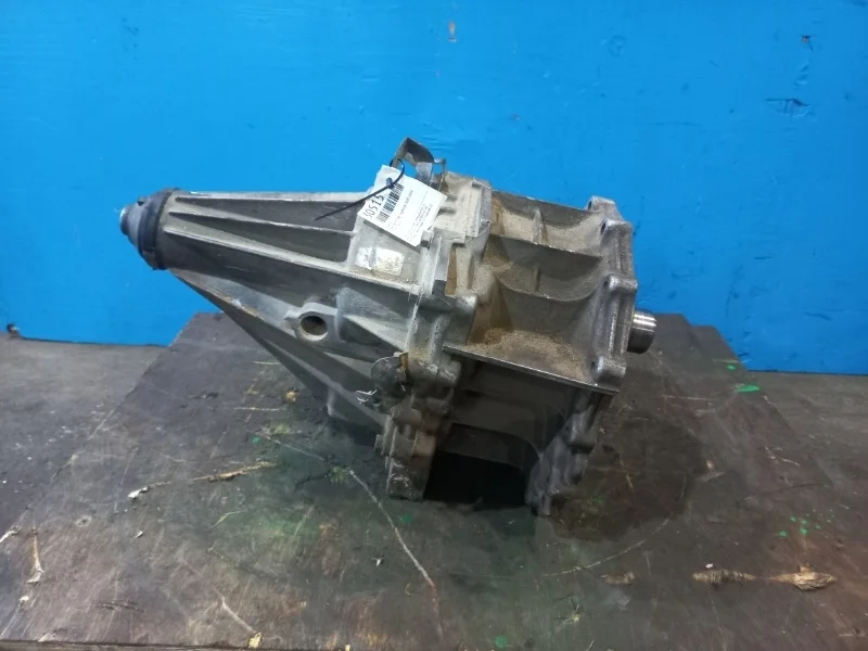 Раздатка Nissan Navara 2005-2014