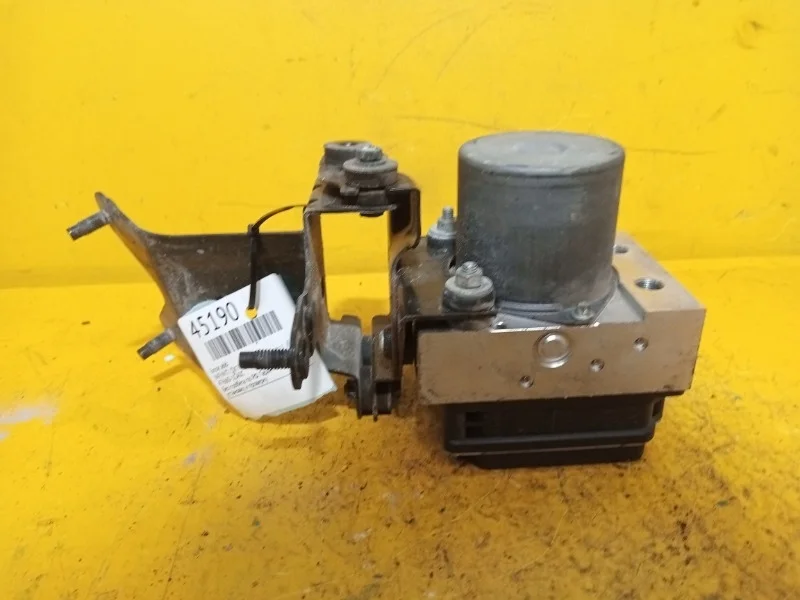 Блок abs Infiniti QX70, FX 2008-2013