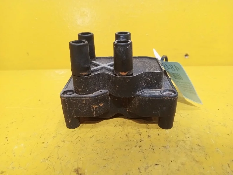 Катушка зажигания Ford Focus 2 2005-2011