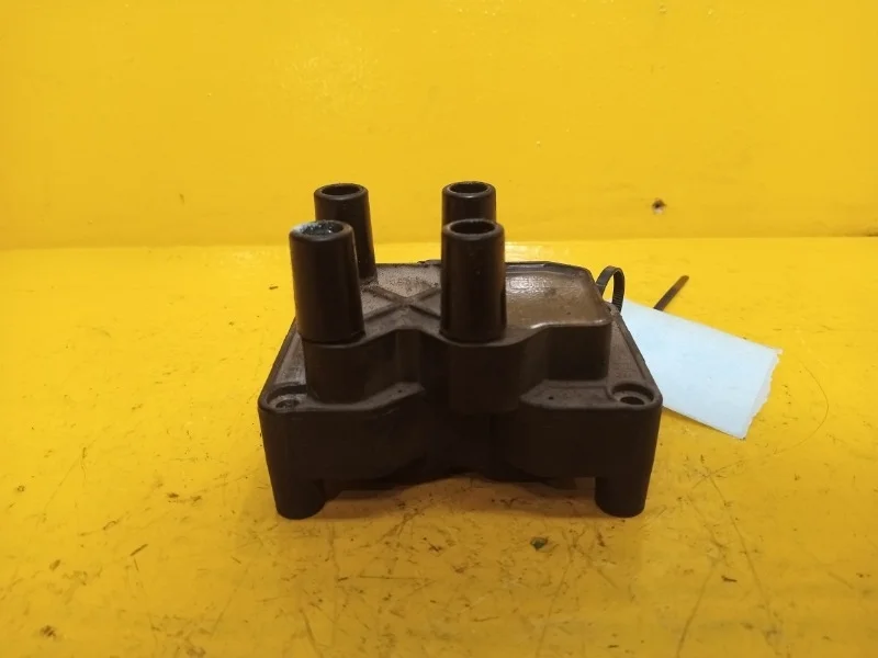 Катушка зажигания Ford Focus 2 2005-2011