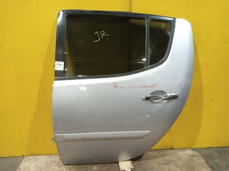 Дверь Mitsubishi L200 2006-2014