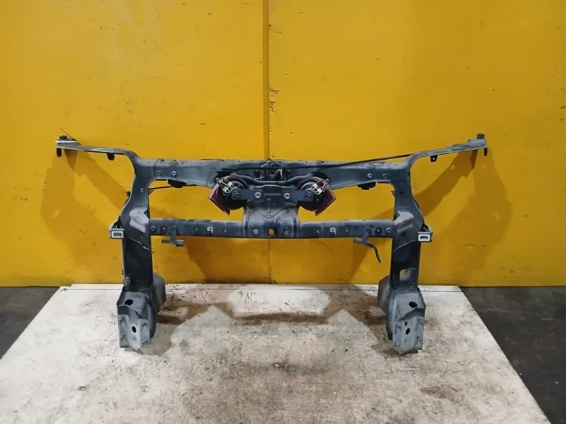 Панель передняя Suzuki Grand Vitara 2 2005-2015