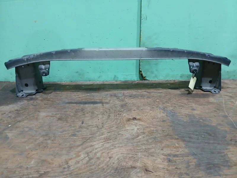 Усилитель бампера Suzuki Grand Vitara 2 2005-2015