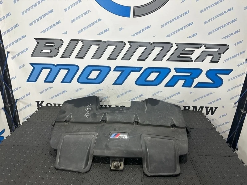 Корпус воздушного фильтра BMW X5M 2013 Е70