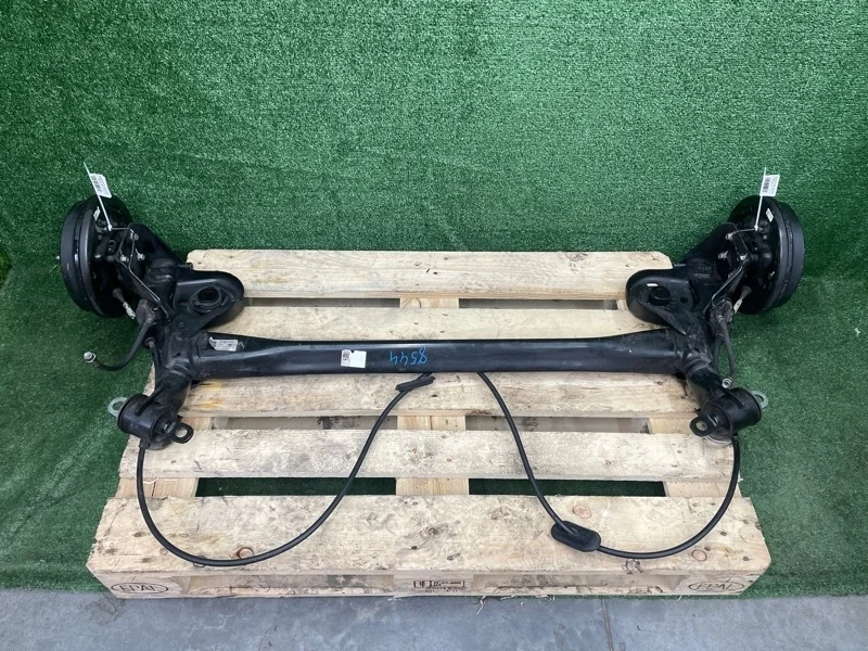 Задняя балка в сборе Chevrolet Aveo 2011 95910102 T300 F16D4, задняя