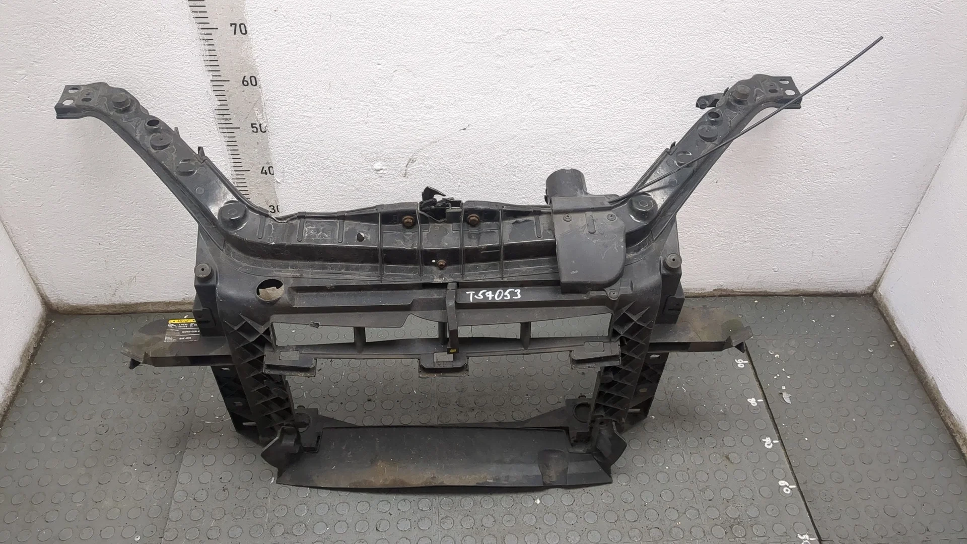 Рамка передняя (телевизор) Ford Fusion 2002-2012 Хэтчбэк 5 дв. КПП 5-ст.мех.(МКПП) FYJA, FYJB, FYJC Бензин 1.6 л Инжектор