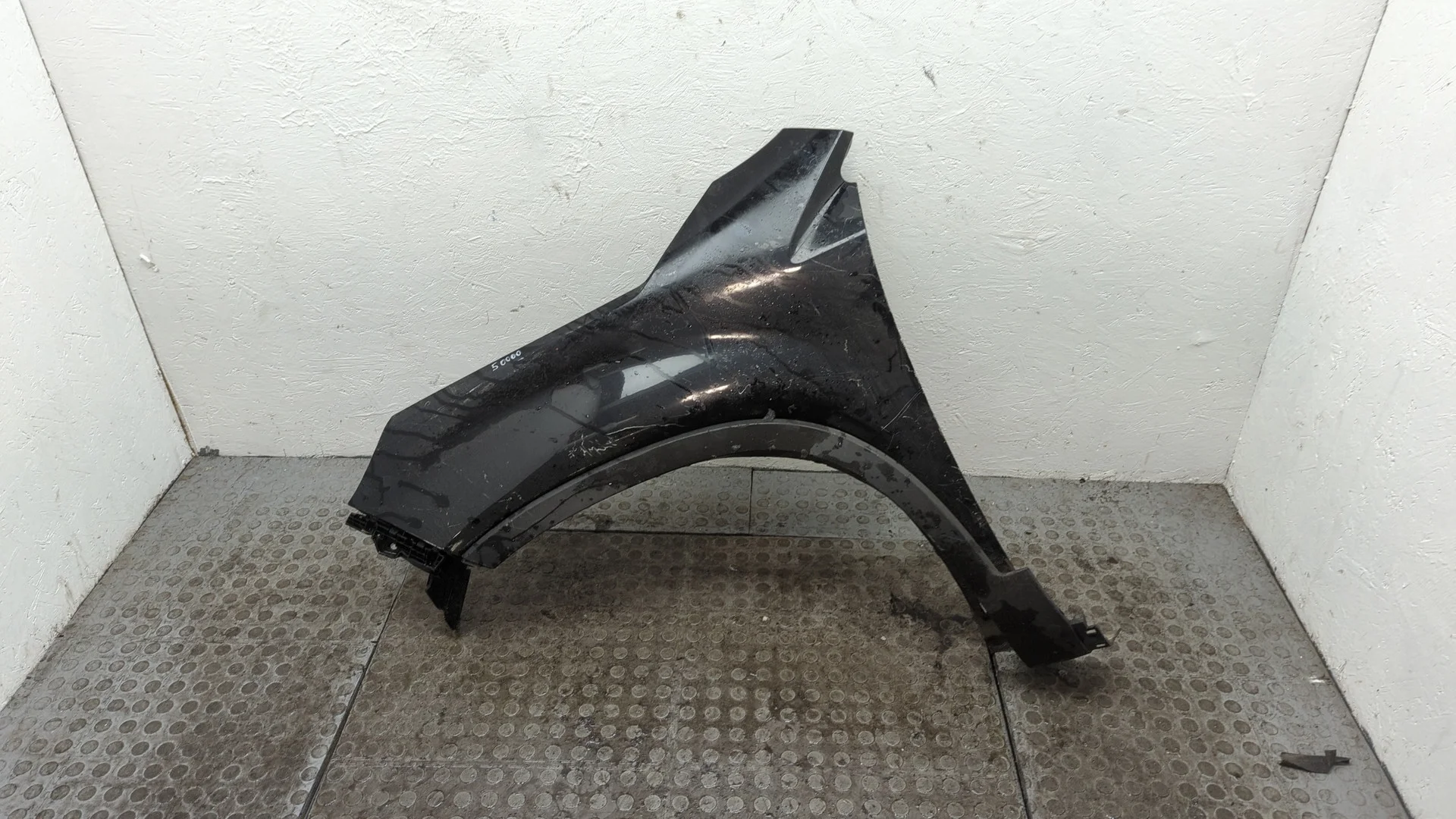 Крыло Kia Sorento XM 2009-2021 Джип (5-дверный) КПП автомат 4х4 (АКПП) D4HB Дизель 2.2 л CRDi