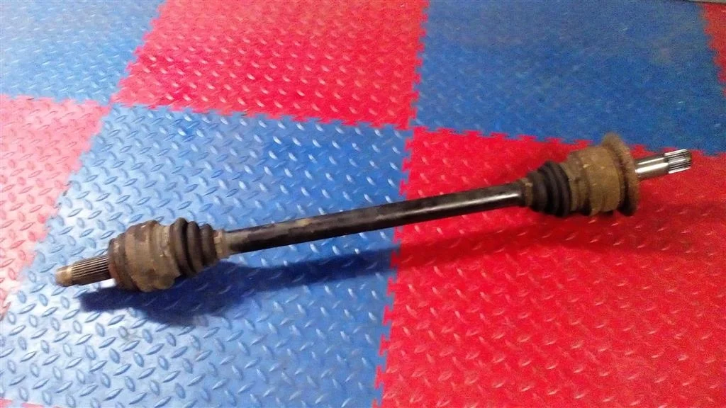 полуось  привод в сборе BMW X3 F25 33207598042  N47D20C 184 лс 2.0D 2011 BLACK SAPPHIRE METALLIC (475)