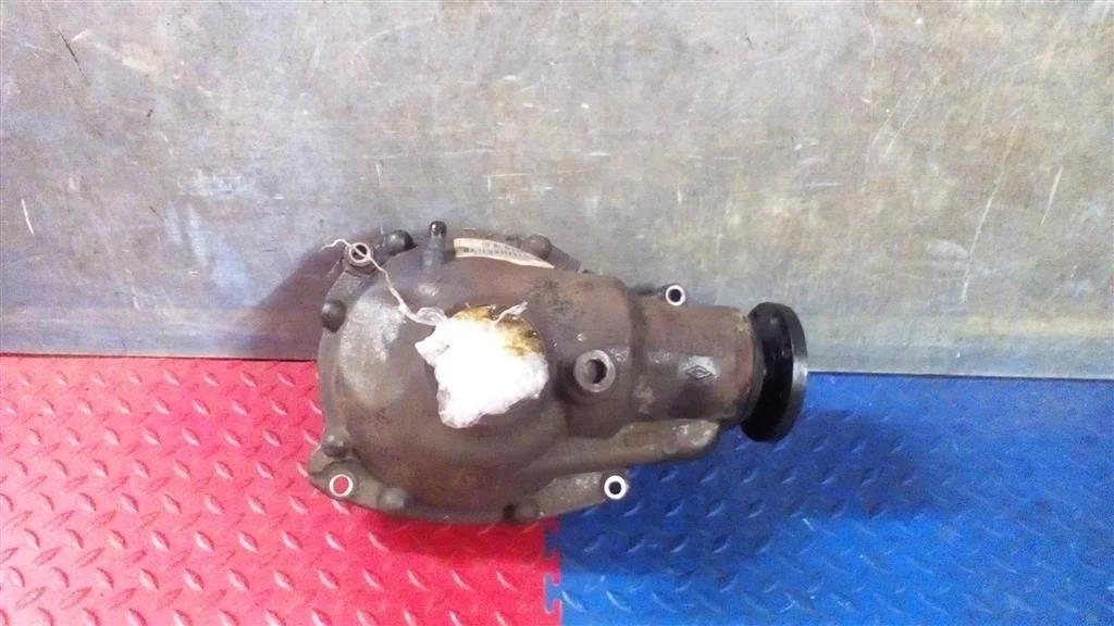 редуктор переднего моста BMW X3 E83 31507500799  M57N2 218лс 3.0D 2006 BLACK SAPPHIRE METALLIC (475)