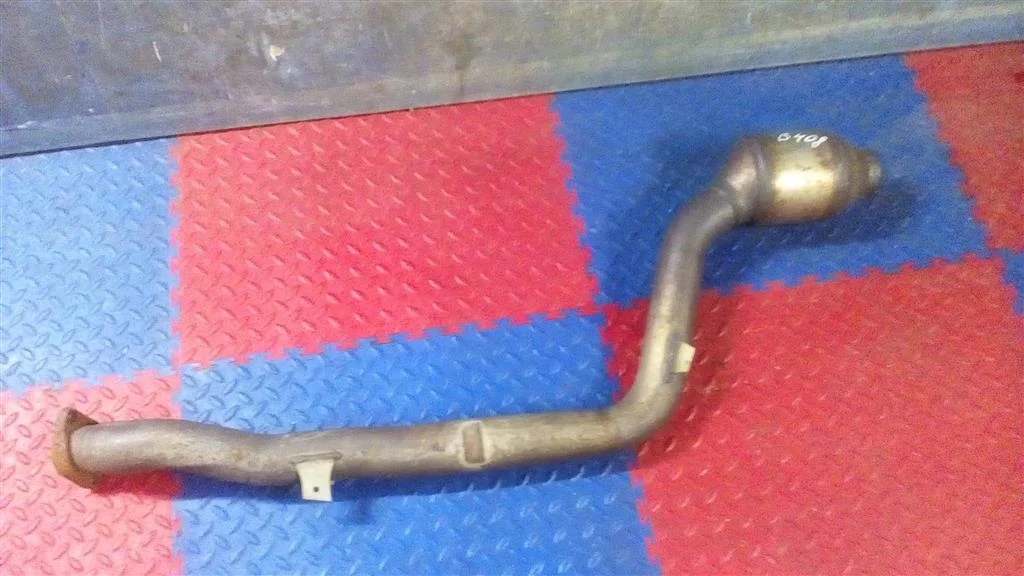 катализатор BMW X3 E83 18303428033  N52B30 272лс 3.0i 2007 TITANSILBER METALLIC (354)