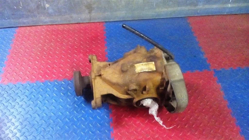 редуктор заднего моста BMW X5 E53 33107510656  M54B30 231 лс 3.0i 2003 BLACK SAPPHIRE METALLIC (475)