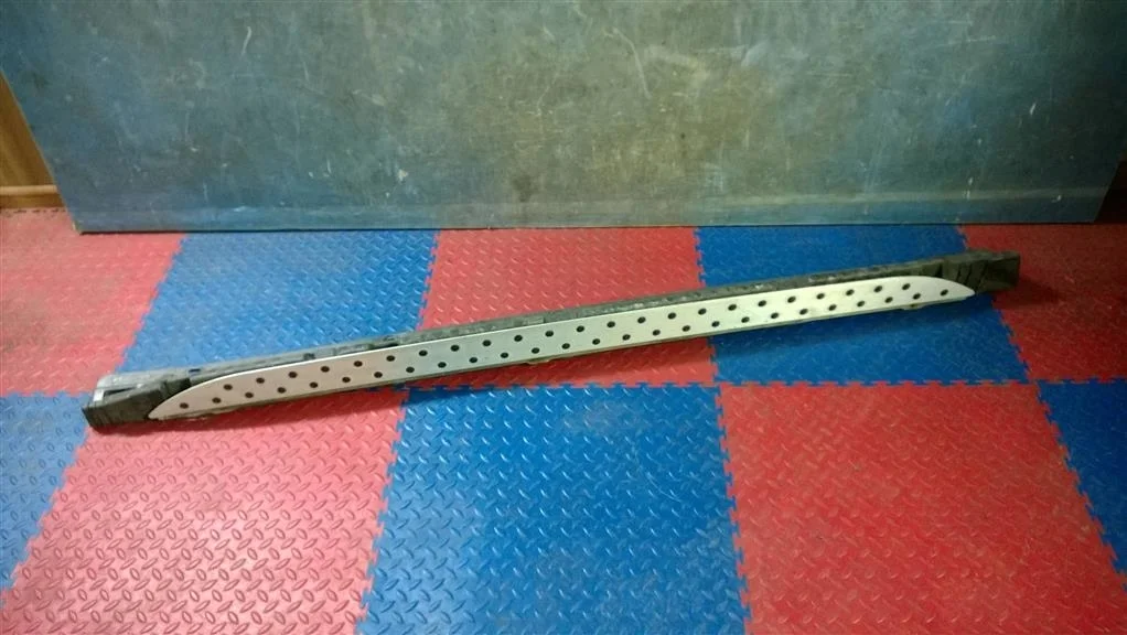 подножка BMW X3 E83 51713401010  M54B30 231 лс 3.0i 2004 BLACK SAPPHIRE METALLIC (475)