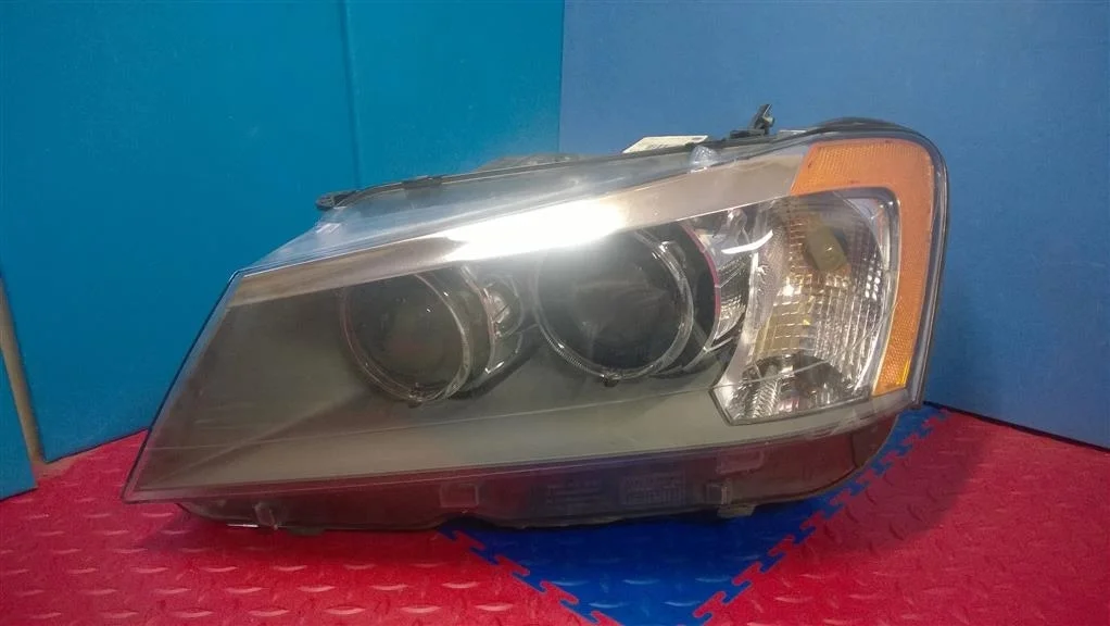 фара BMW X3 F25 63117277003  N55B30A 306 лс 3.0i 2012 TIEFSEEBLAU METALLIC (A76)