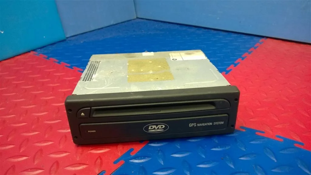 навигация BMW X3 E83 65839273194  M54B30 231 лс 3.0i 2004 TITANSILBER METALLIC (354)