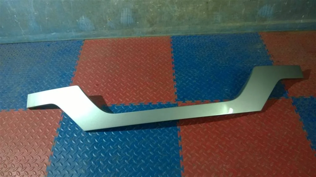 накладка двери багажника BMW X3 E83 51133403611  N47D20A 177лс 2.0D 2008 Silver gray metallic (A08)