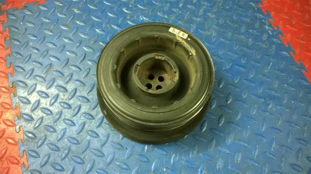 шкив коленвала BMW X5 E53 11237793593  M57/TU 218лс 3.0d 2005 TITANSILBER METALLIC (354)