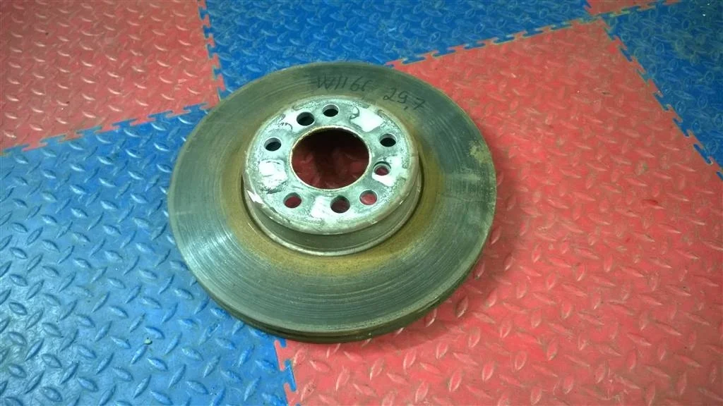 диск тормозной вентилируемый BMW X5 E53 34116859679  M54B30 231 лс 3.0i 2003 BLACK SAPPHIRE METALLIC (475)