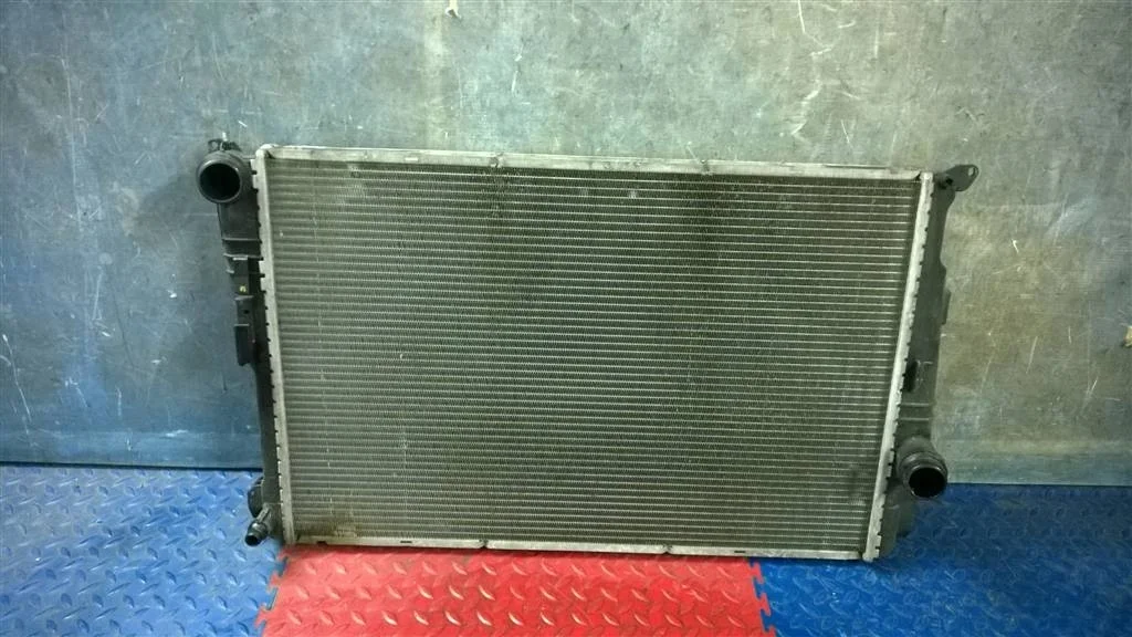 радиатор основной BMW X3 F25 17117823568  N47D20C 184 лс 2.0D 2013 SPACEGRAU METALLIC ( A52 )