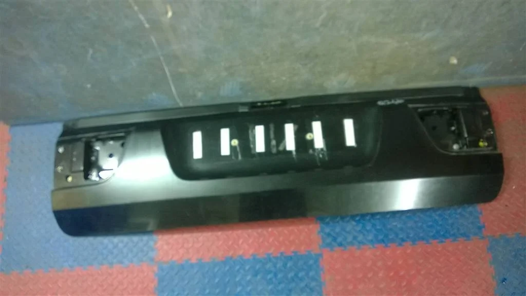 дверь багажника BMW X5 E53 41627130827  M54B30 231 лс 3.0i 2001 BLACK SAPPHIRE METALLIC (475)