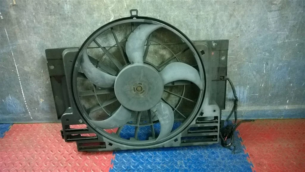 вентилятор радиатора BMW X5 E53 64546921940  M54B30 231 лс 3.0i 2001 BLACK SAPPHIRE METALLIC (475)