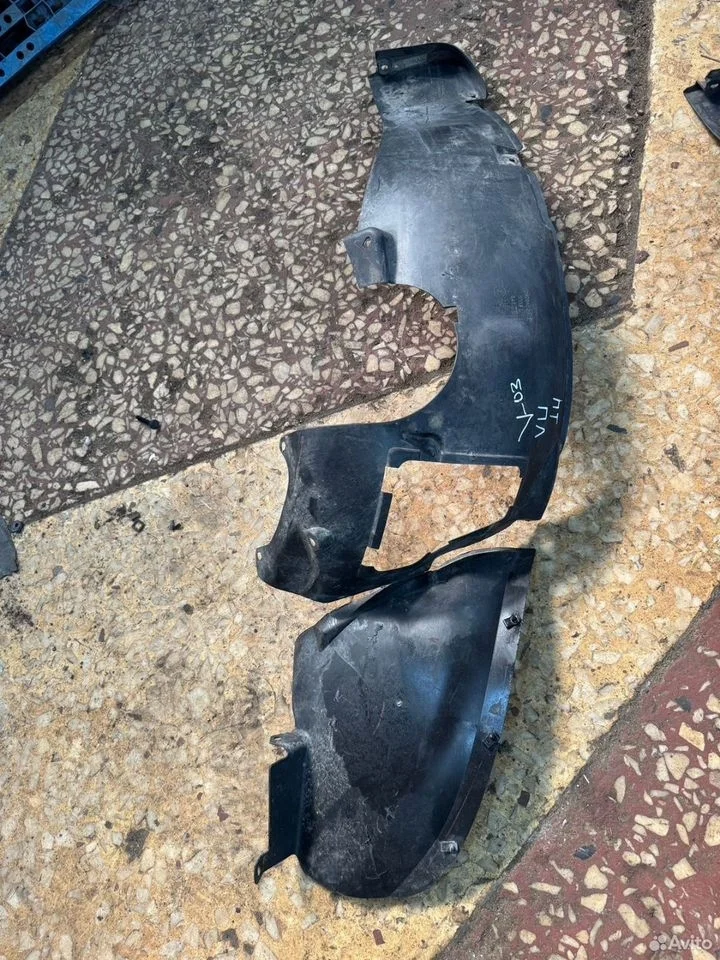 Подкрылок передний левый крайслер пт круизер