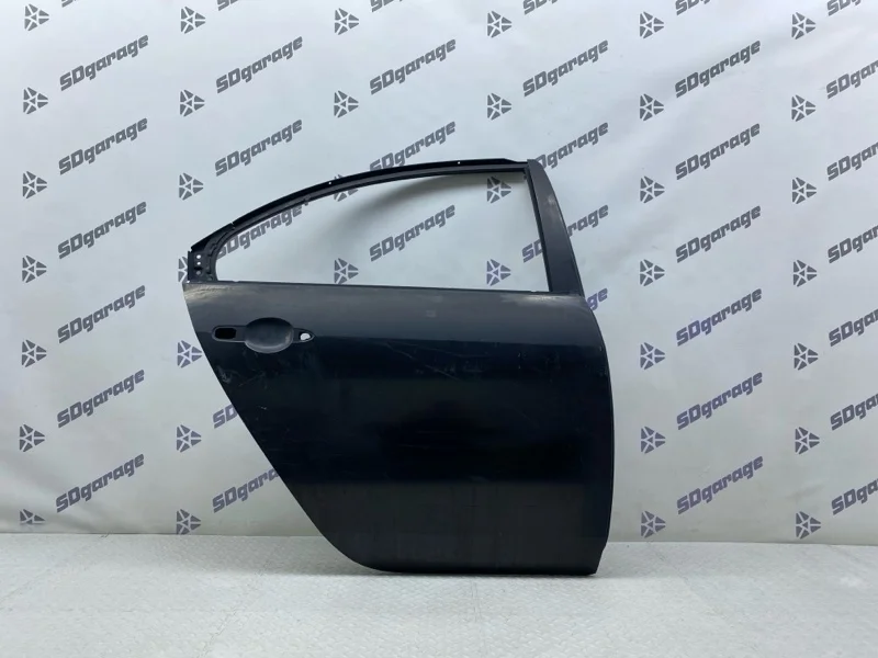 Дверь Nissan Primera 2002-2007 82100BA030 P12, задняя правая