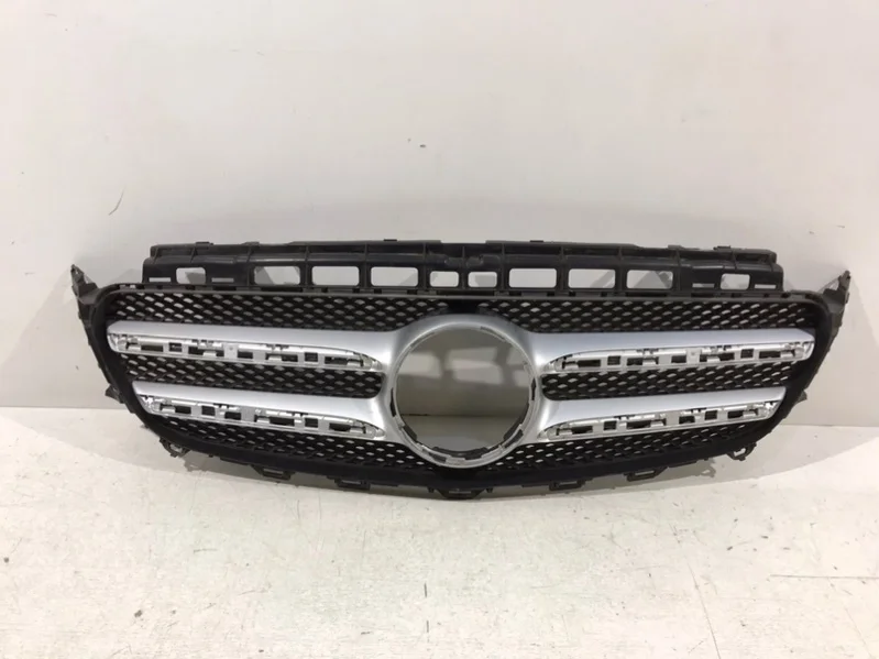 Решетка радиатора Mercedes-Benz E-Class 2016- A2138880123 W213, передняя