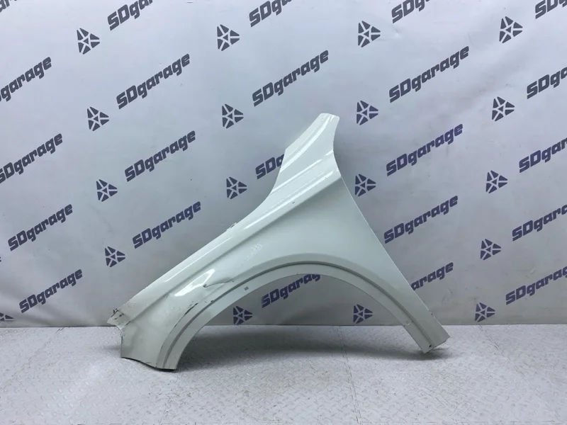 Крыло Mercedes-Benz GLA 2014- A1568800118 X156, переднее левое